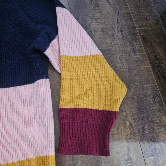 Torrid Size 2 Striped Hooded Sweater with Kangaroo Pocket - Picture 5 of 10